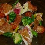 リベルテ - 生ハム＆緑黄野菜のサラダ