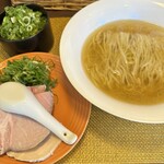 麺's Natural - 