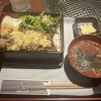 肉匠 牛虎 西中島店 - 