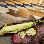 ピッツェリア・ゴンザ - 付け添えは酒向さんの野菜でズッキーニとヤングコーン