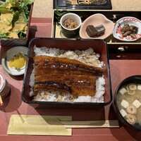個室和食 肉割烹 吟次郎 品川駅前店 - 