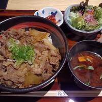 すき焼き 牛しゃぶ 松重 - 