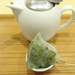 ナナズグリーンティー - 茎茶（茶葉たっぷりめ）