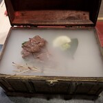 日本の酒と馬の肉 ウマ○ - 