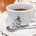 TAVERNAMANO - 紅茶、カップがかわいい！