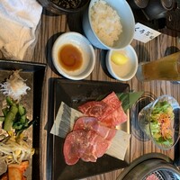 焼肉 べこ亭 たまプラーザ本店 - 