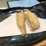 天麩羅 やぎ - サイズも脂も最適で最高。穴子天の理想形です。
