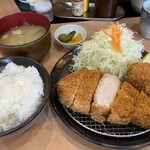 ロマンシング とんかつキッチン たぐ - 