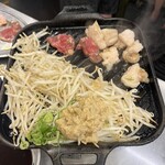 焼肉 ホルモン 坂上 裏なんば - 