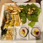 Fish Eye Marine Park - ビュッフェの一例