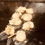 月島もんじゃ わらしべ 総本店 - ホタテバター 860円