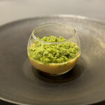 プレゼンテ スギ - 桃のニョッキ　わらび餅も隠れてます、パートナーわらび餅絶賛　