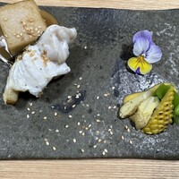 料亭 二蝶 - 焼物　スズキ　焼胡麻豆腐　炭火焼き