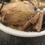 龍華亭 - チャーシューとメンマ