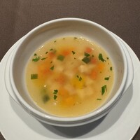 匿 青 - 