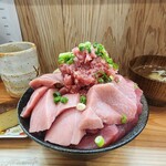 天然本マグロ専門店 司 - 