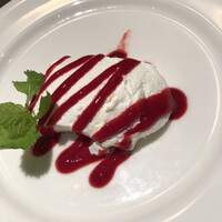 grigio la tavola -  grigio la tavola -