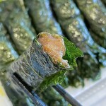 東北めぐり いろといろ - 焼きしそ巻き¥580内　仙台郷土料理で定番土産焼きしそ巻き。パリパリ大葉に包まれたねっとり甘めの味噌。ご飯に合う。安くて軽くて持ち帰りも楽。