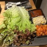 極み焼肉ホルモン 清司 - 