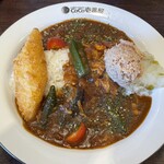 ＣｏＣｏ壱番屋 - チキンと夏ベジのスパイスカレー　＋　ツナ