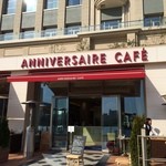 ANNIVERSAIRE CAFE - お店入口