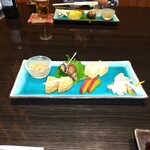 やっちろ - アジの南蛮漬け　柔らかくて美味しかったです　つぶ貝　今回はちゃんと最後まで出せました　クラゲの酢の物　うん　美味しい　卵焼き、さつまいもの煮物