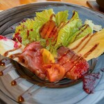 休暇村 紀州加太 - 熊野牛ローストビーフ　サラダ仕立て