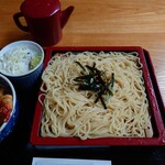 やぶ善 - "蕎麦汁(つゆ)"でいただく"中華ざる"。