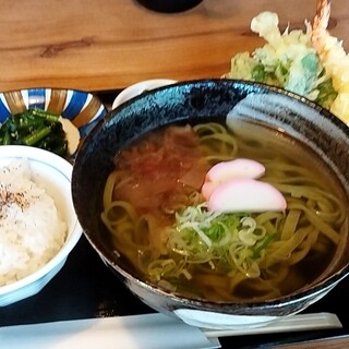 つるむらさきうどん さと_0