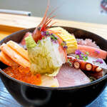 旬彩 ごちそう - 海鮮丼