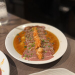 黒毛和牛焼肉 白か黒 - 