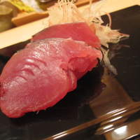 木挽町 とも樹 - 鰹は特製の玉葱醤油で