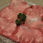 大門焼肉レストラン - 上タン塩：1,200円 (2014/4)
