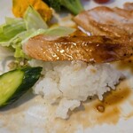 キッチン ブルー グローブ - ロースソテーはご飯と合います