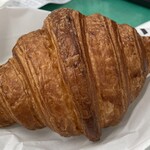 トリュフベーカリー - ホントに大きいんです。