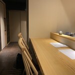 炭火割烹 麻布龍土町 - 