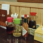 えんそう - 卓上に常備されているもの