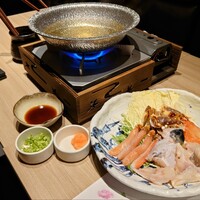 蟹たくみ - 鍋（ズワイガニ、タラバガニ、河豚）