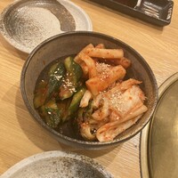 ホルモン焼肉 富や 栄店 - 