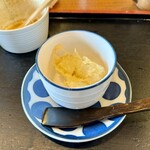 つくも - デザート（バナナの天ぷらと杏仁アイス)