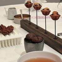 エディション・コウジ シモムラ - 