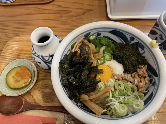 みししっぴ饂飩 - 青山（うどん）の写真