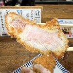汁食堂 - しっとり、肉の旨味がじんわり広がりますね
