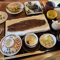 炭焼うな富士 白壁別邸 - 