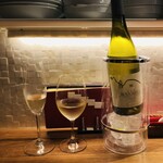 麹町ビストロ 階段の途中 - シャルドネ