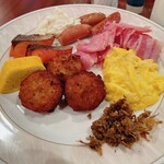弘前プラザホテル　 - 中央にはイガメンチ