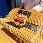 鮨 おにかい×2 - マグロ巻きます！