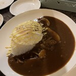 ビストロワインバー　あんさんぶる - 牛すじカレー
