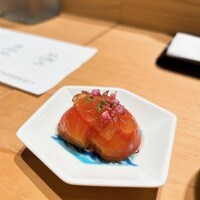 鮨 おにかい×2 - トマト土佐酢漬け