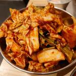 キンキン麦酒とプリッと小腸 近江牛畜産すだく - 